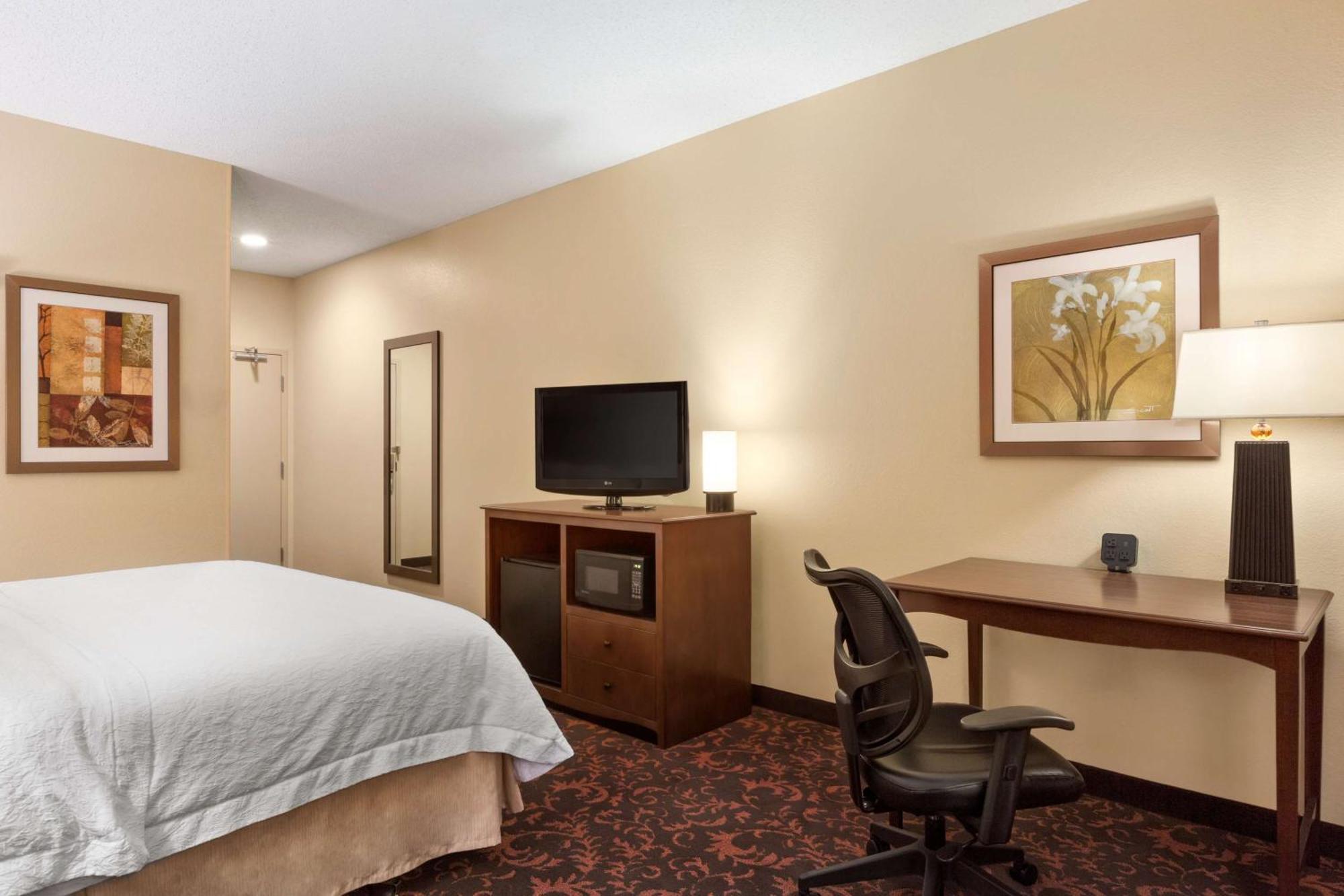 Hampton Inn Houston Willowbrook Mall Buitenkant foto