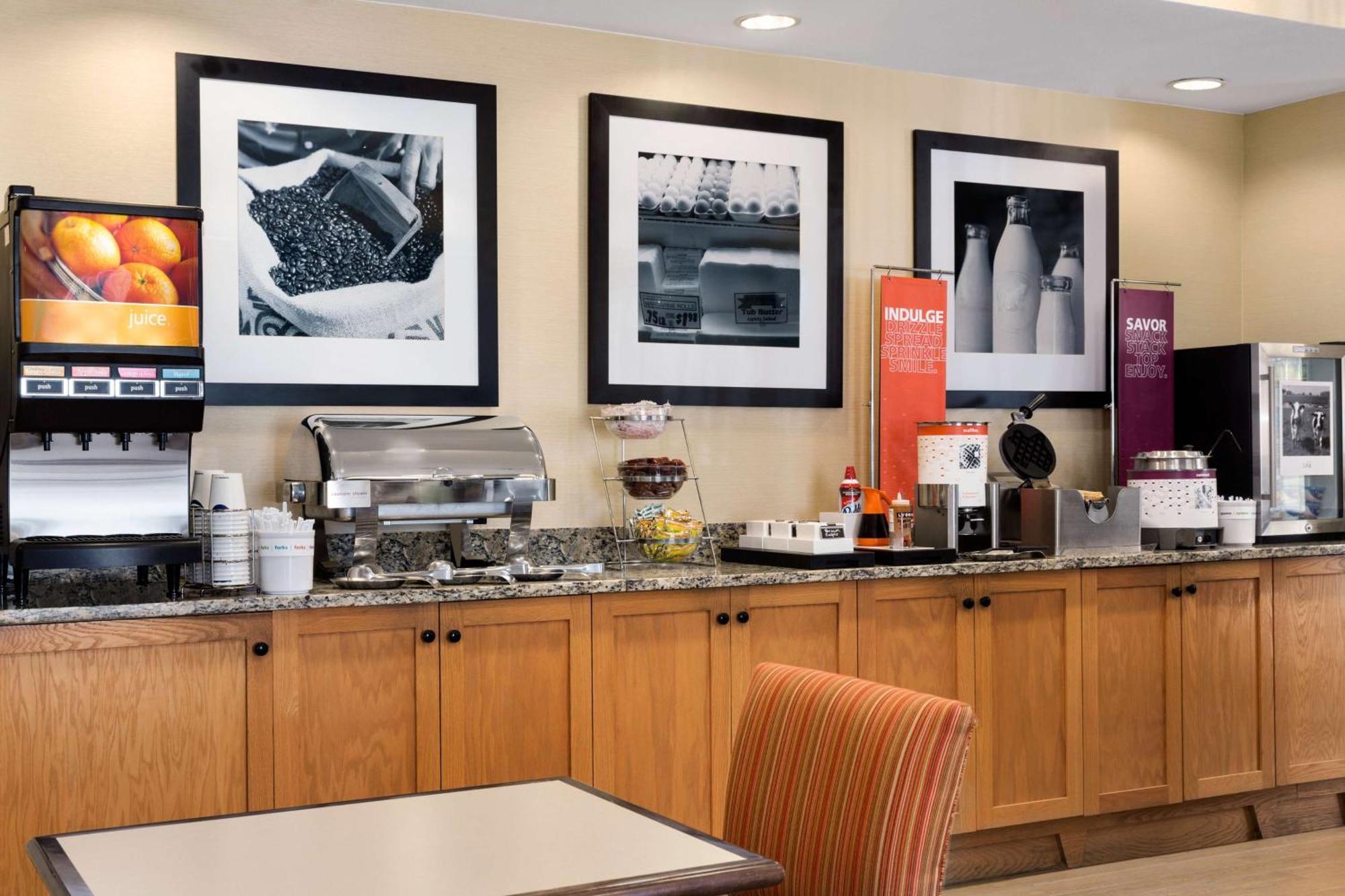 Hampton Inn Houston Willowbrook Mall Buitenkant foto