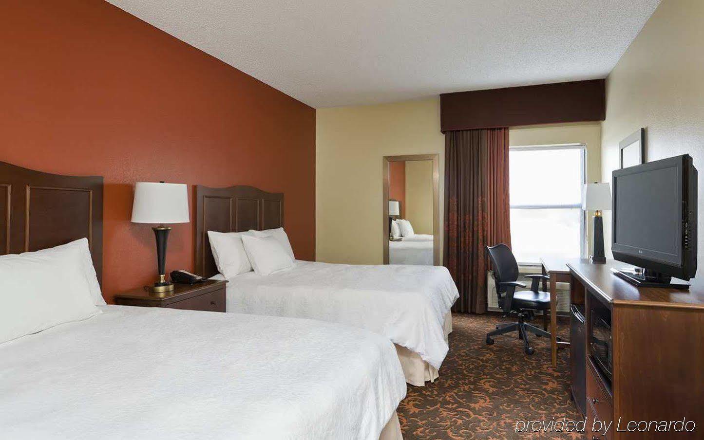 Hampton Inn Houston Willowbrook Mall Buitenkant foto